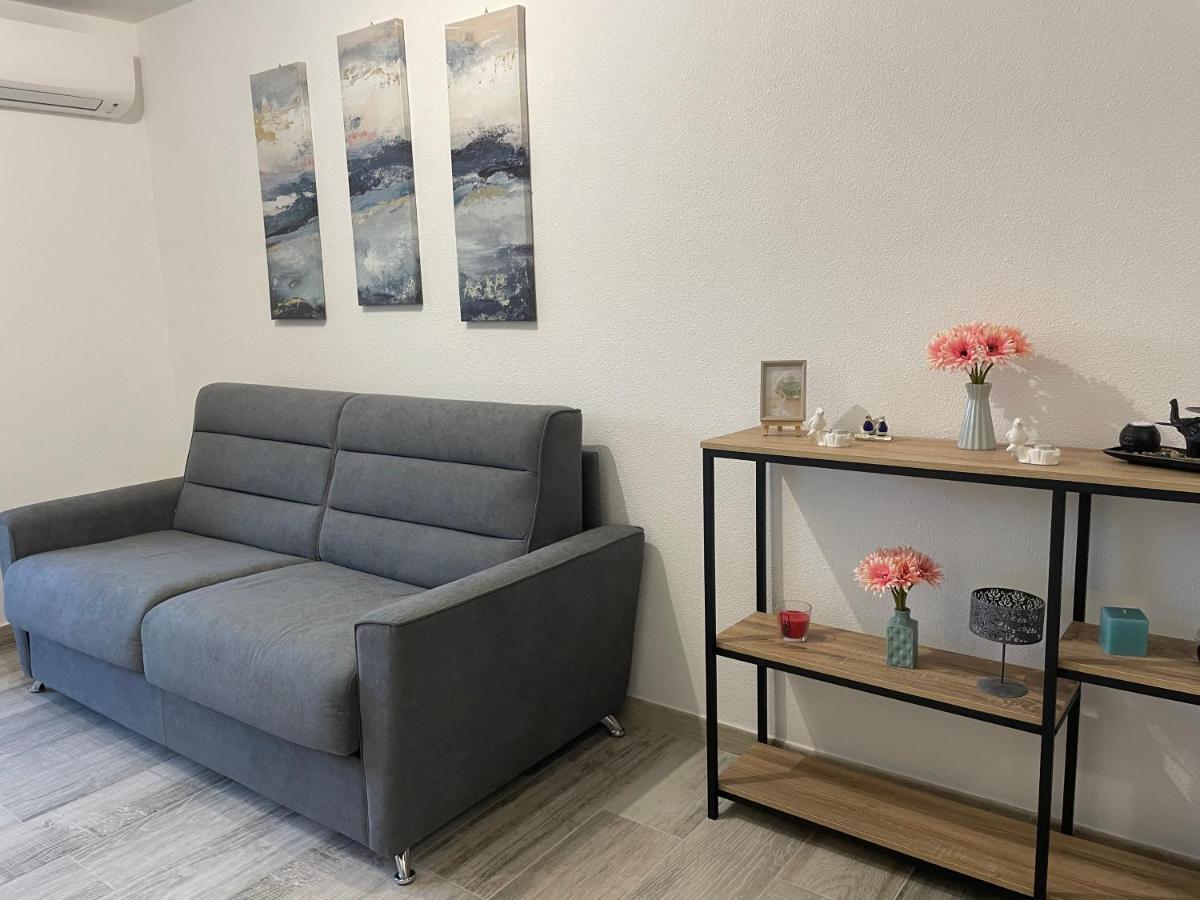 Appartement De Charme A 2 Min De La Plage Vallauris Luaran gambar